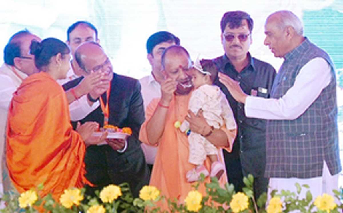 दुनिया की तीसरी अर्थव्यवस्था बनते ही देश में कई गुना बढ़ेगी सबकी आय : मुख्यमंत्री योगी